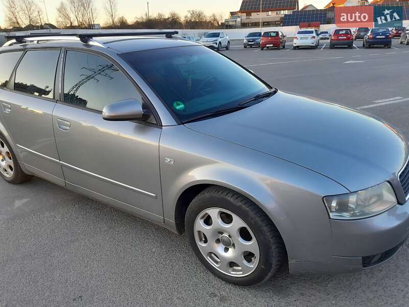 Універсал Audi A4 2004 в Ужгороді