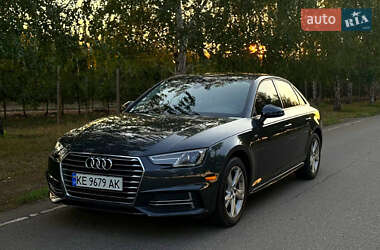 Седан Audi A4 2017 в Рівному