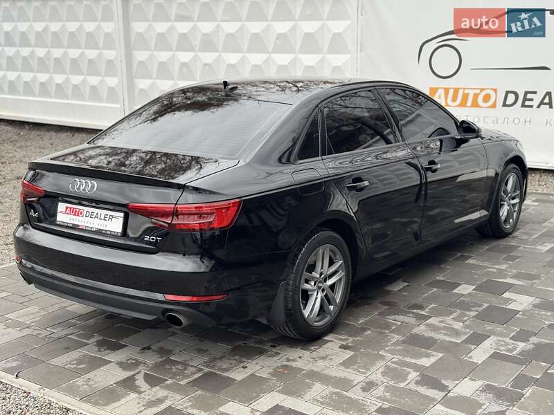 Седан Audi A4 2017 в Києві