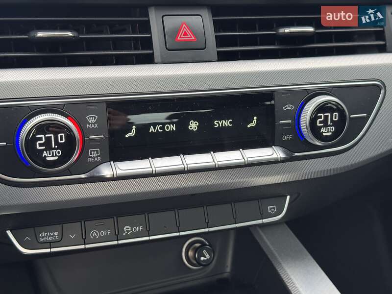 Седан Audi A4 2017 в Києві