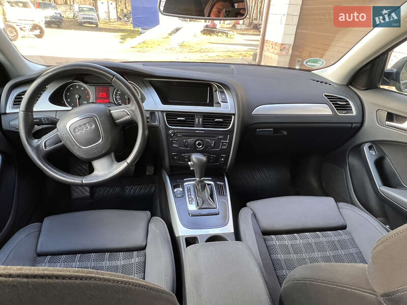 Універсал Audi A4 2010 в Луцьку