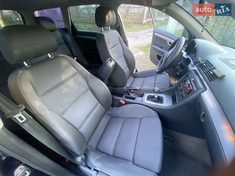 Універсал Audi A4 2001 в Львові