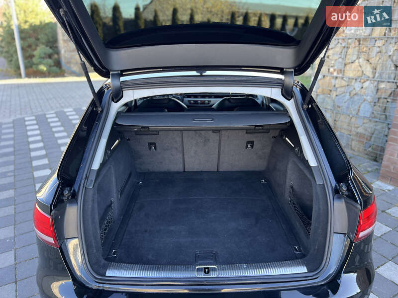 Універсал Audi A4 2016 в Львові