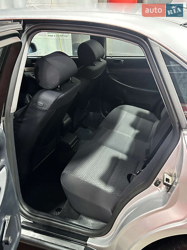 Седан Audi A4 2000 в Вінниці