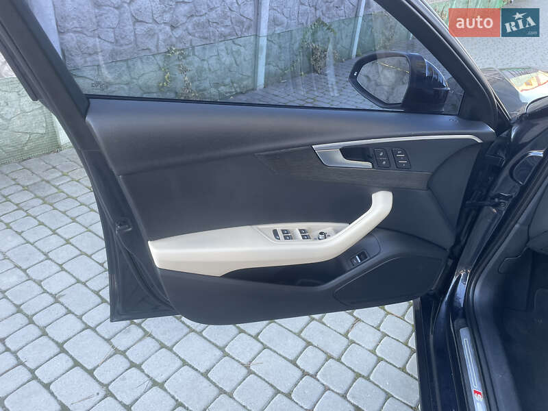 Седан Audi A4 2016 в Яворове