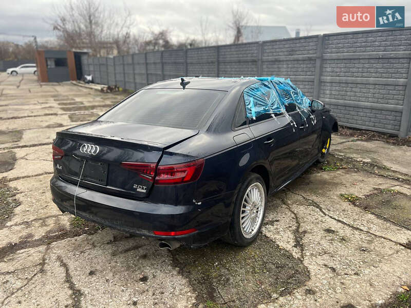 Седан Audi A4 2018 в Харкові