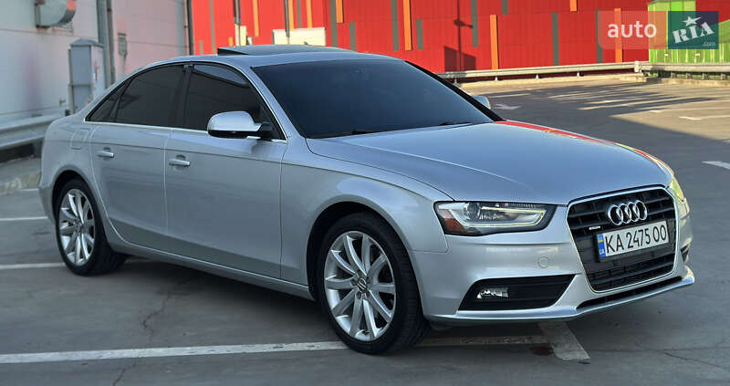 Седан Audi A4 2013 в Киеве