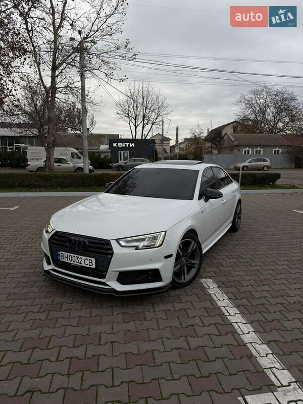 Седан Audi A4 2018 в Одесі