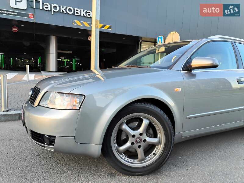 Універсал Audi A4 2004 в Києві