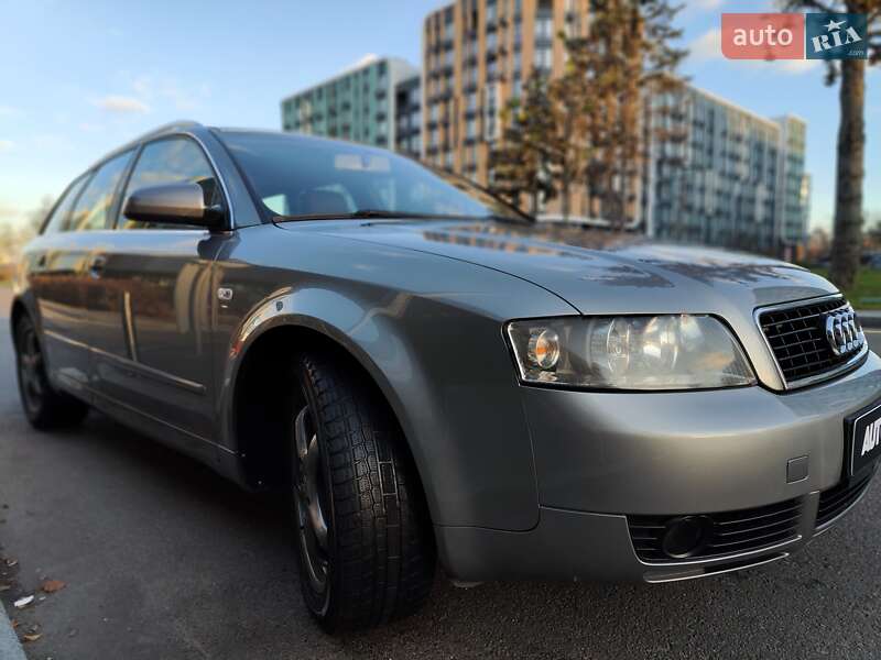 Універсал Audi A4 2004 в Києві