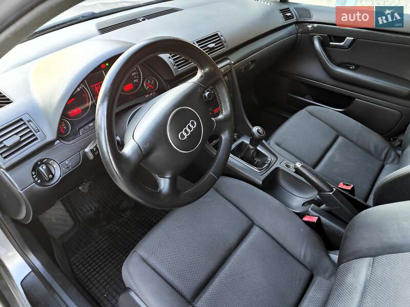 Універсал Audi A4 2004 в Києві