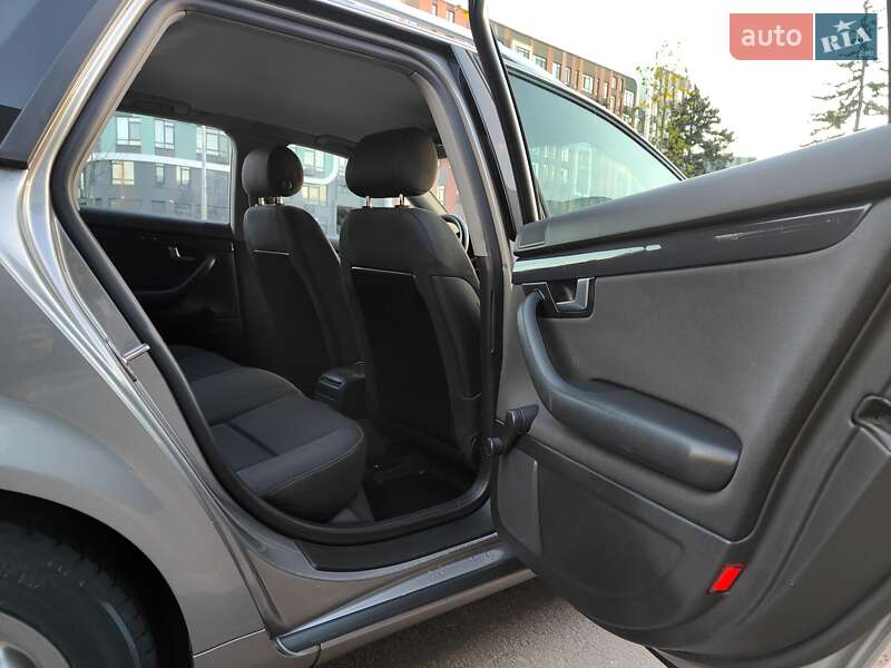 Універсал Audi A4 2004 в Києві