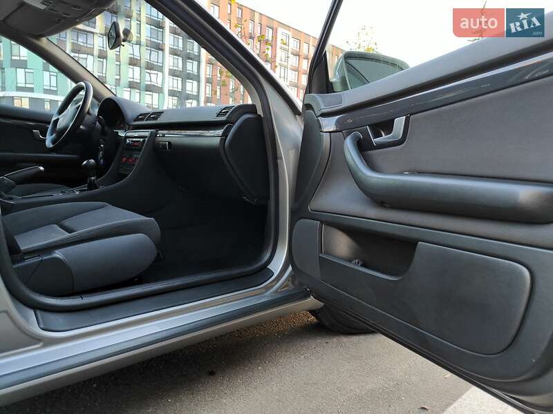 Універсал Audi A4 2004 в Києві