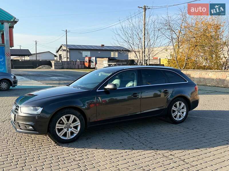 Универсал Audi A4 2012 в Березному