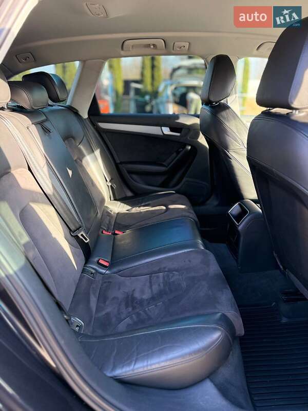 Универсал Audi A4 2012 в Березному