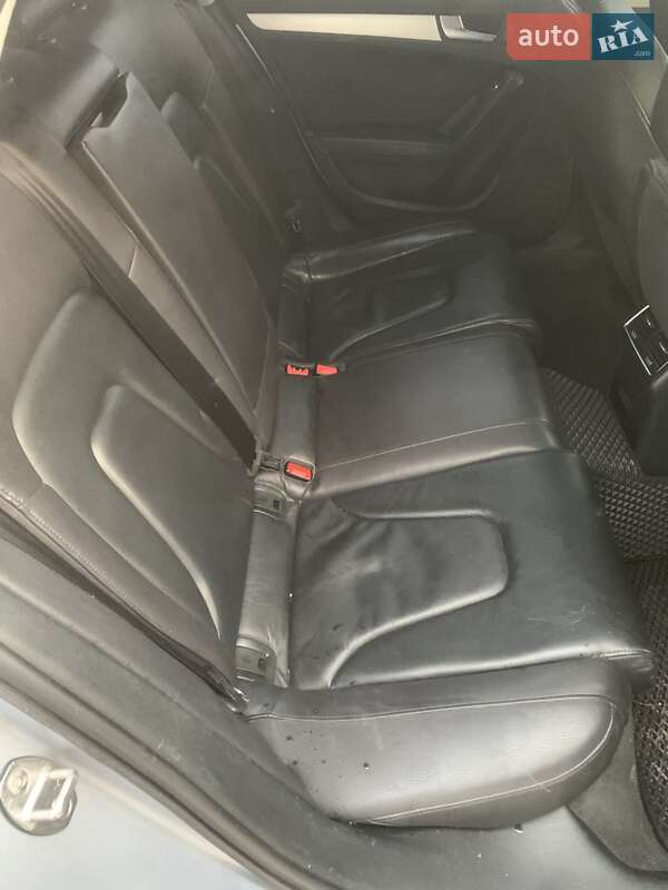 Седан Audi A4 2015 в Харькове