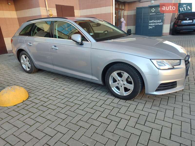 Универсал Audi A4 2016 в Хмельницком