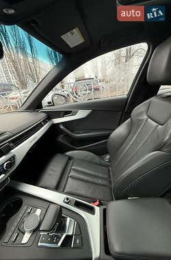 Седан Audi A4 2016 в Киеве