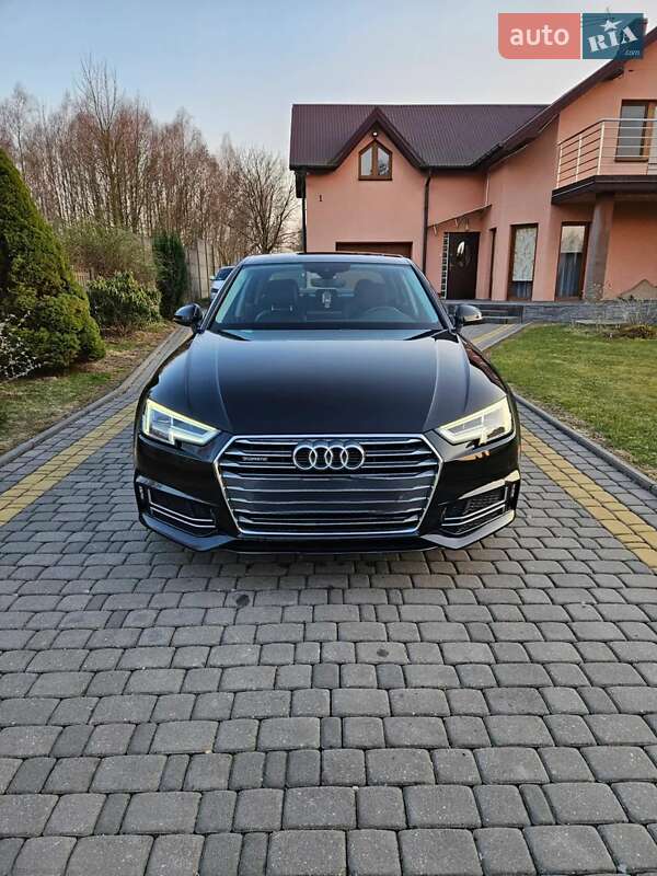 Седан Audi A4 2018 в Киеве