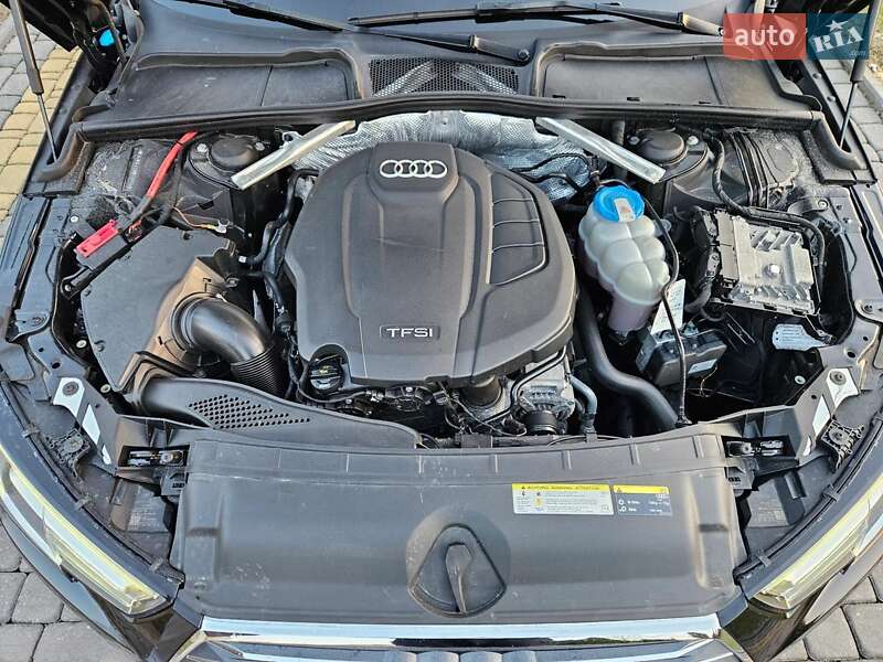 Седан Audi A4 2018 в Киеве
