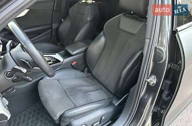 Седан Audi A4 2020 в Львове