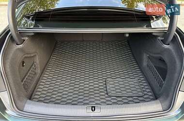 Седан Audi A4 2020 в Львове