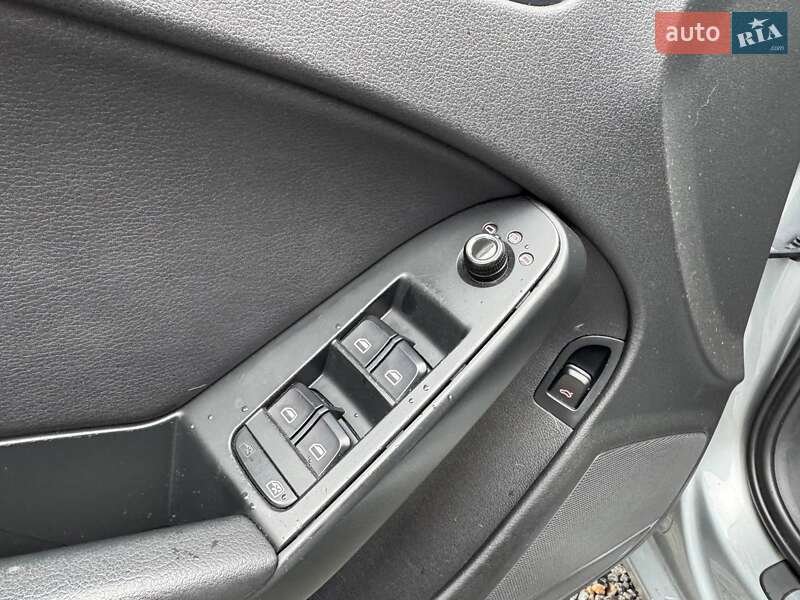 Седан Audi A4 2010 в Днепре фото 21 Седан Audi A4 2010 в Днепре