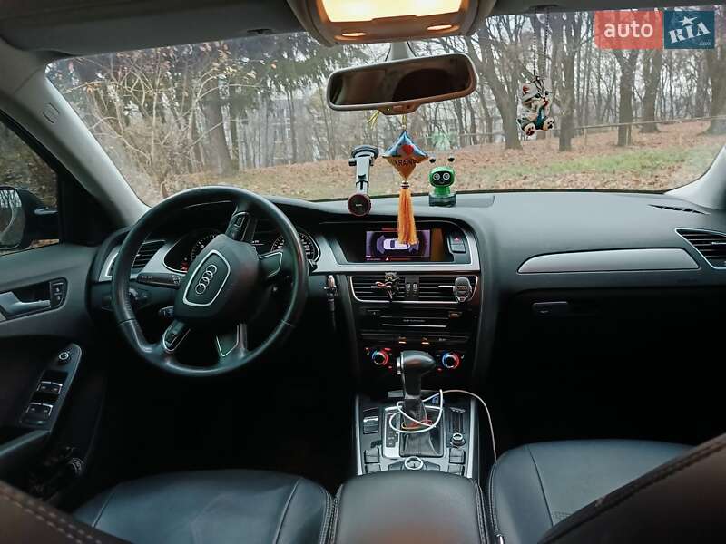 Универсал Audi A4 2012 в Львове