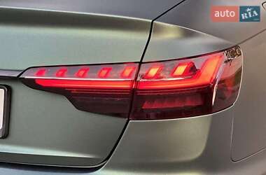 Седан Audi A4 2020 в Львове