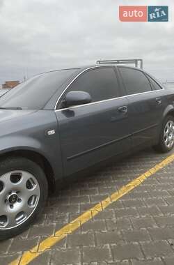 Седан Audi A4 2003 в Красилове
