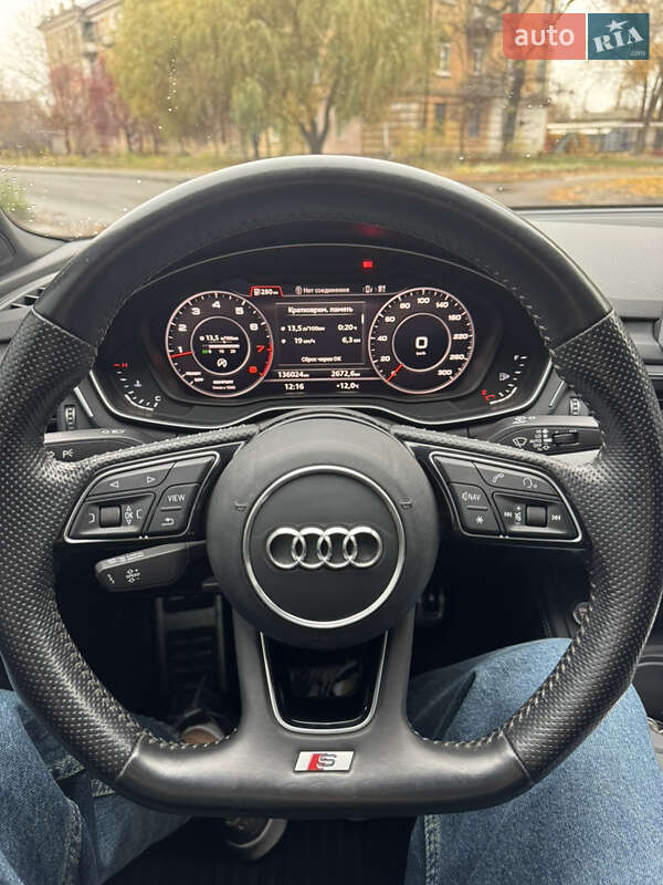 Седан Audi A4 2017 в Днепре