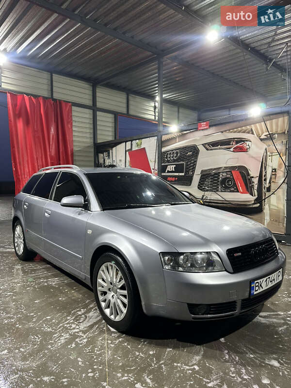 Універсал Audi A4 2003 в Києві