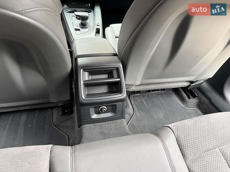 Седан Audi A4 2017 в Білій Церкві