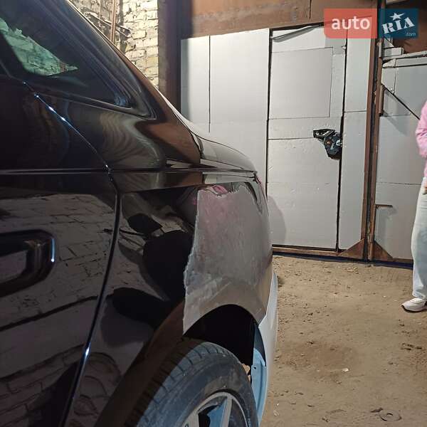 Седан Audi A4 2022 в Ірпені