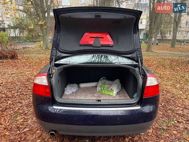 Седан Audi A4 2001 в Полтаве
