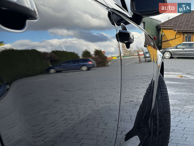 Универсал Audi A4 2018 в Стрые