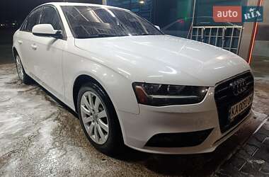 Седан Audi A4 2013 в Києві