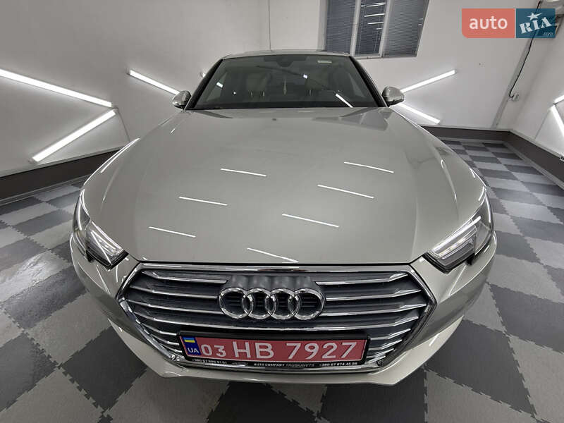 Седан Audi A4 2017 в Трускавце
