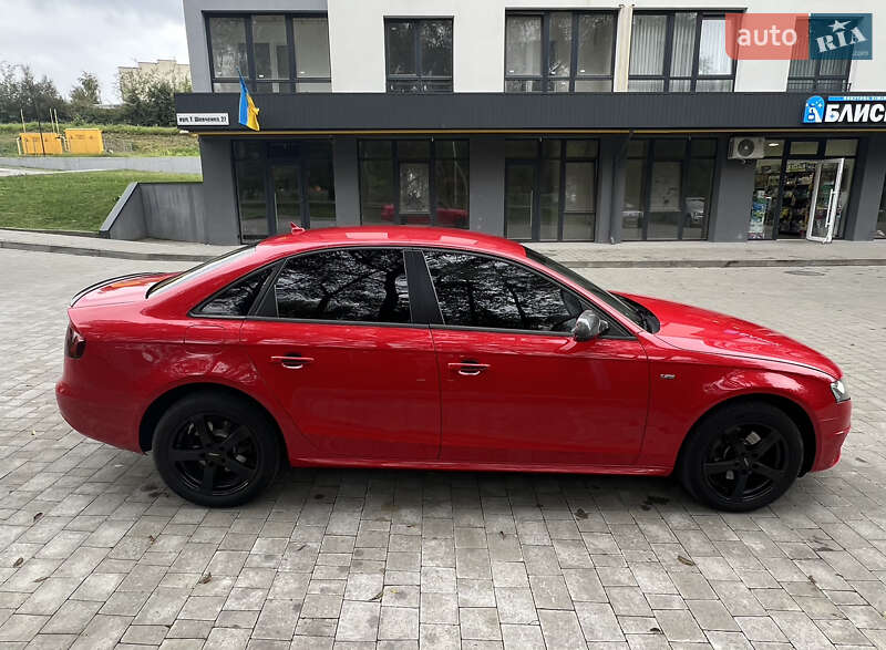 Седан Audi A4 2011 в Новояворівську