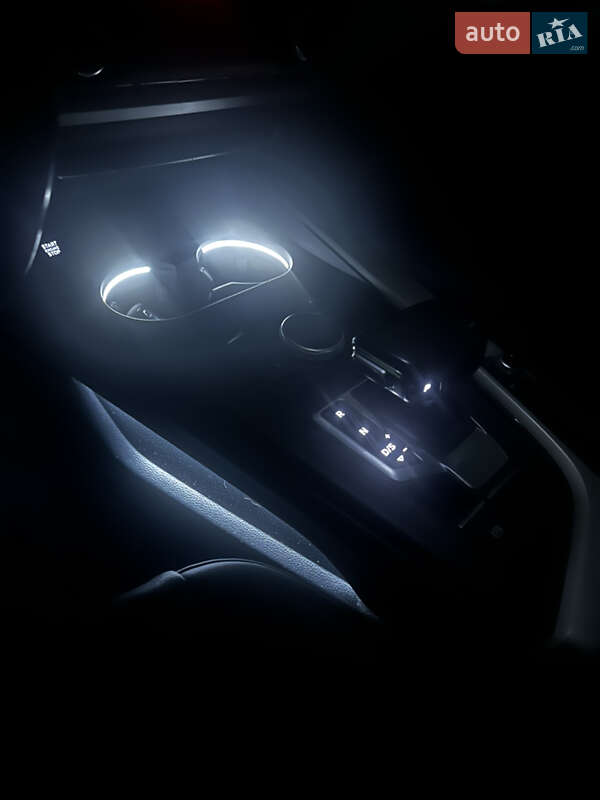 Седан Audi A4 2019 в Вінниці