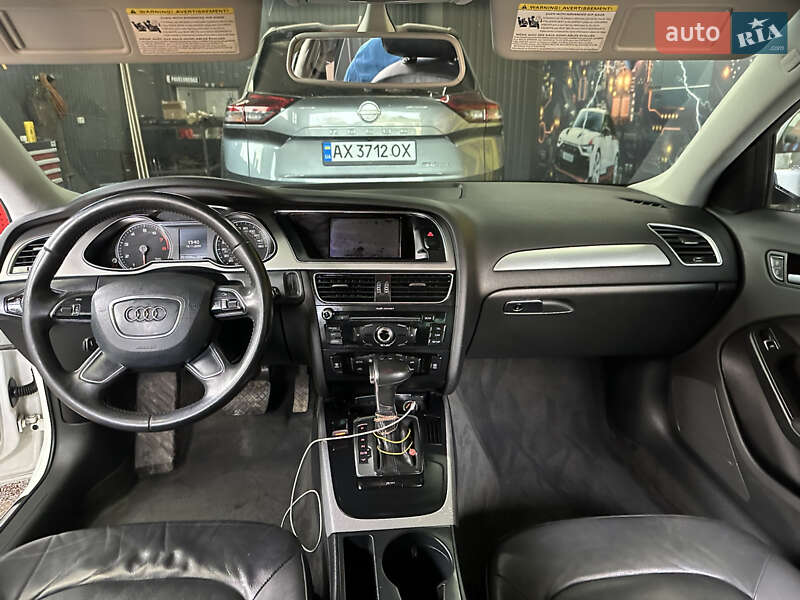 Седан Audi A4 2014 в Харькове