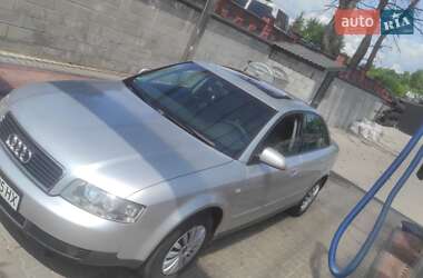 Седан Audi A4 2001 в Ровно