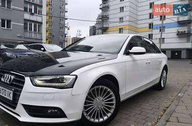 Седан Audi A4 2014 в Івано-Франківську