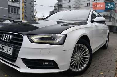Седан Audi A4 2014 в Івано-Франківську