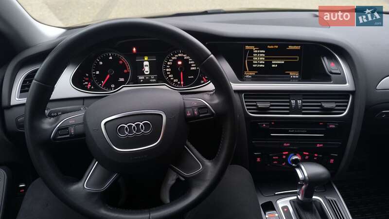 Седан Audi A4 2014 в Івано-Франківську