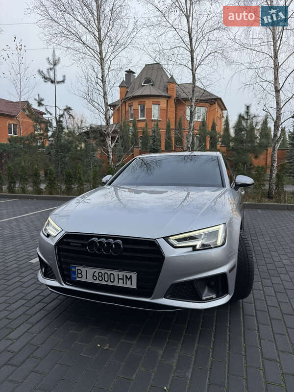 Седан Audi A4 2015 в Полтаве