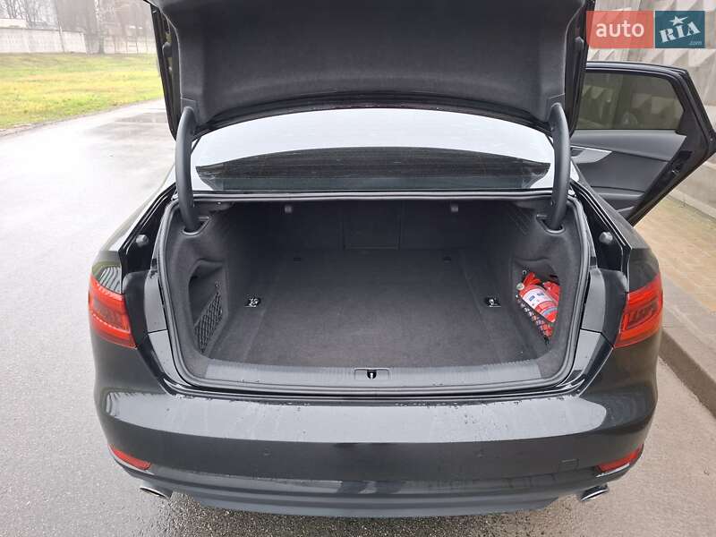 Седан Audi A4 2015 в Києві фото 30 Седан Audi A4 2015 в Києві