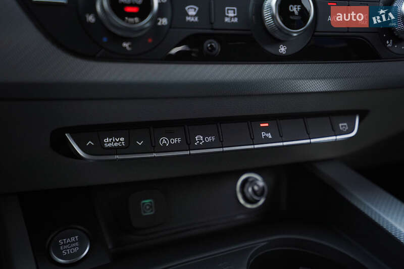 Универсал Audi A4 2019 в Харькове