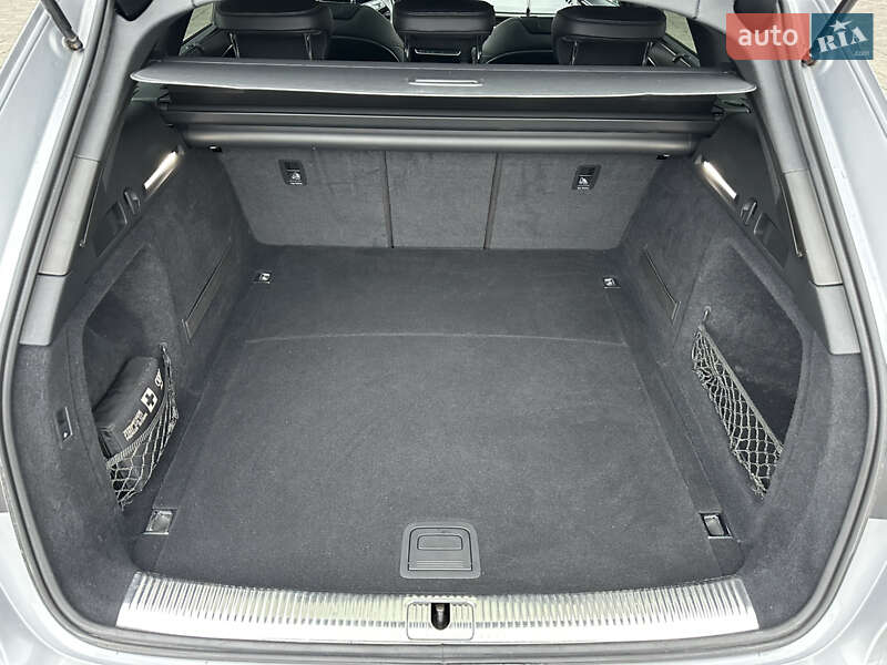 Универсал Audi A4 2019 в Ровно
