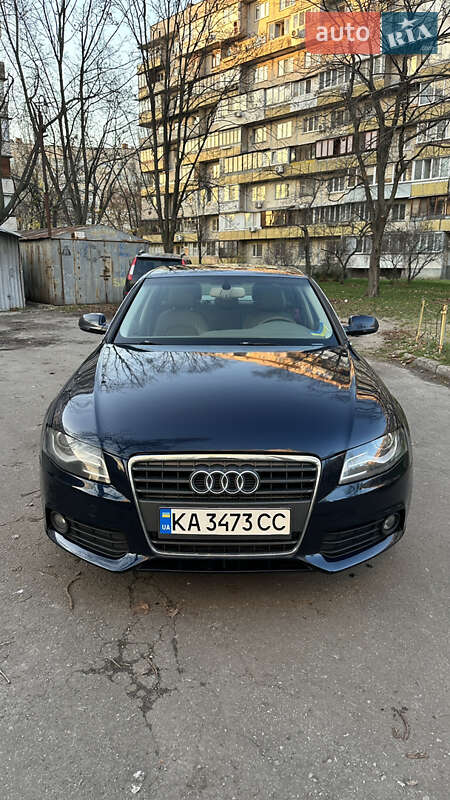 Седан Audi A4 2011 в Києві фото 4 Седан Audi A4 2011 в Києві